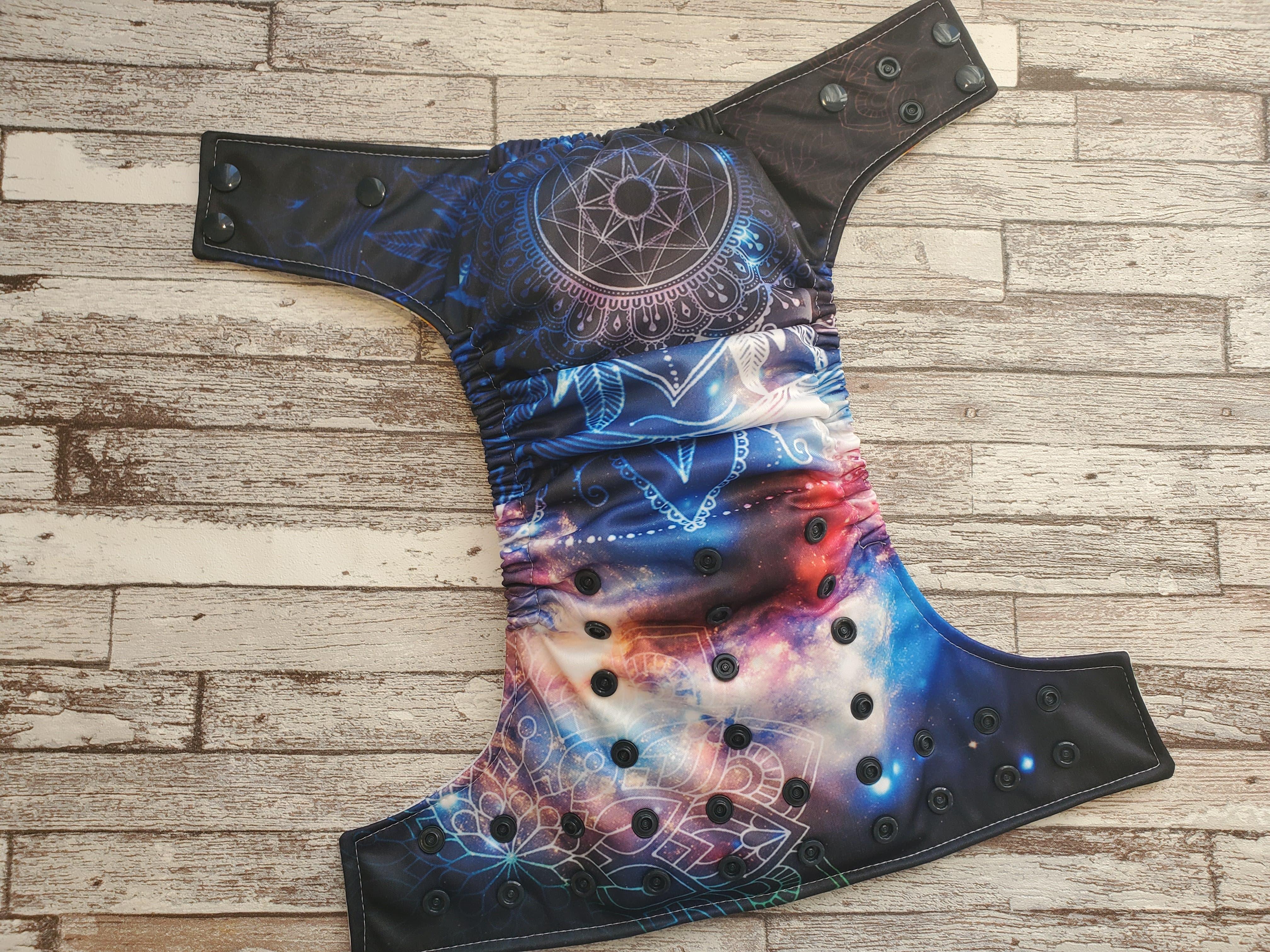 Lavande & Jonquille | Couche lavable à poche | taille unique | Mandala