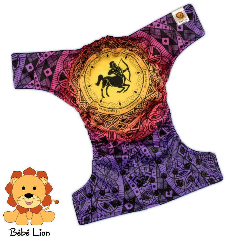 BEBE LION | Couche lavable à poche | taille unique | Zodiac | Sagittaire