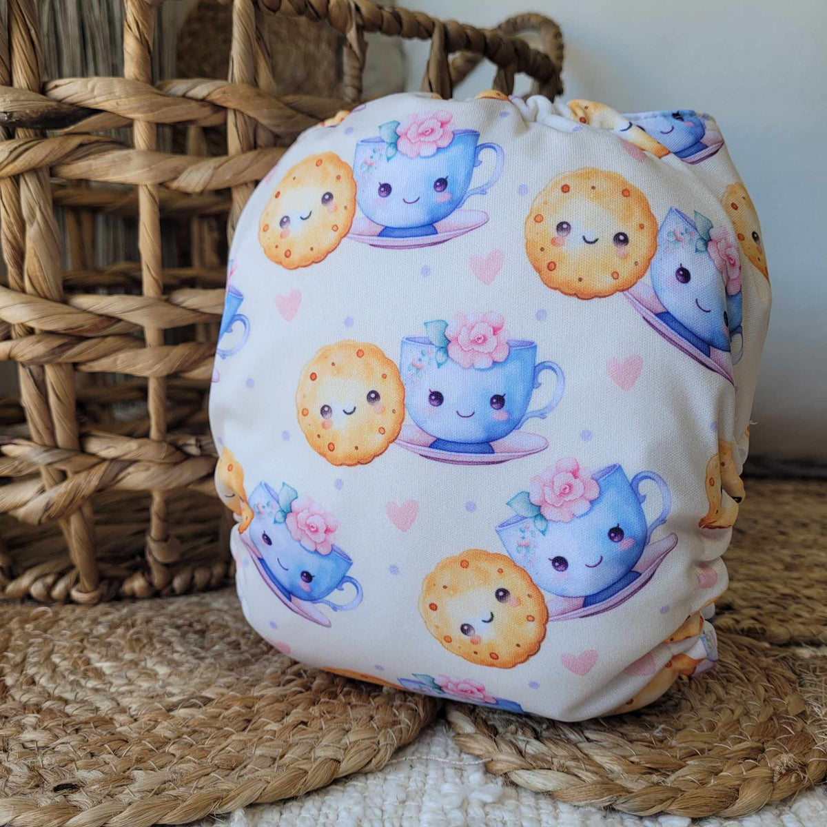 Les Confections Lili | Washable diaper | GRANDE taille | Tea & Biscuits (Full Print)