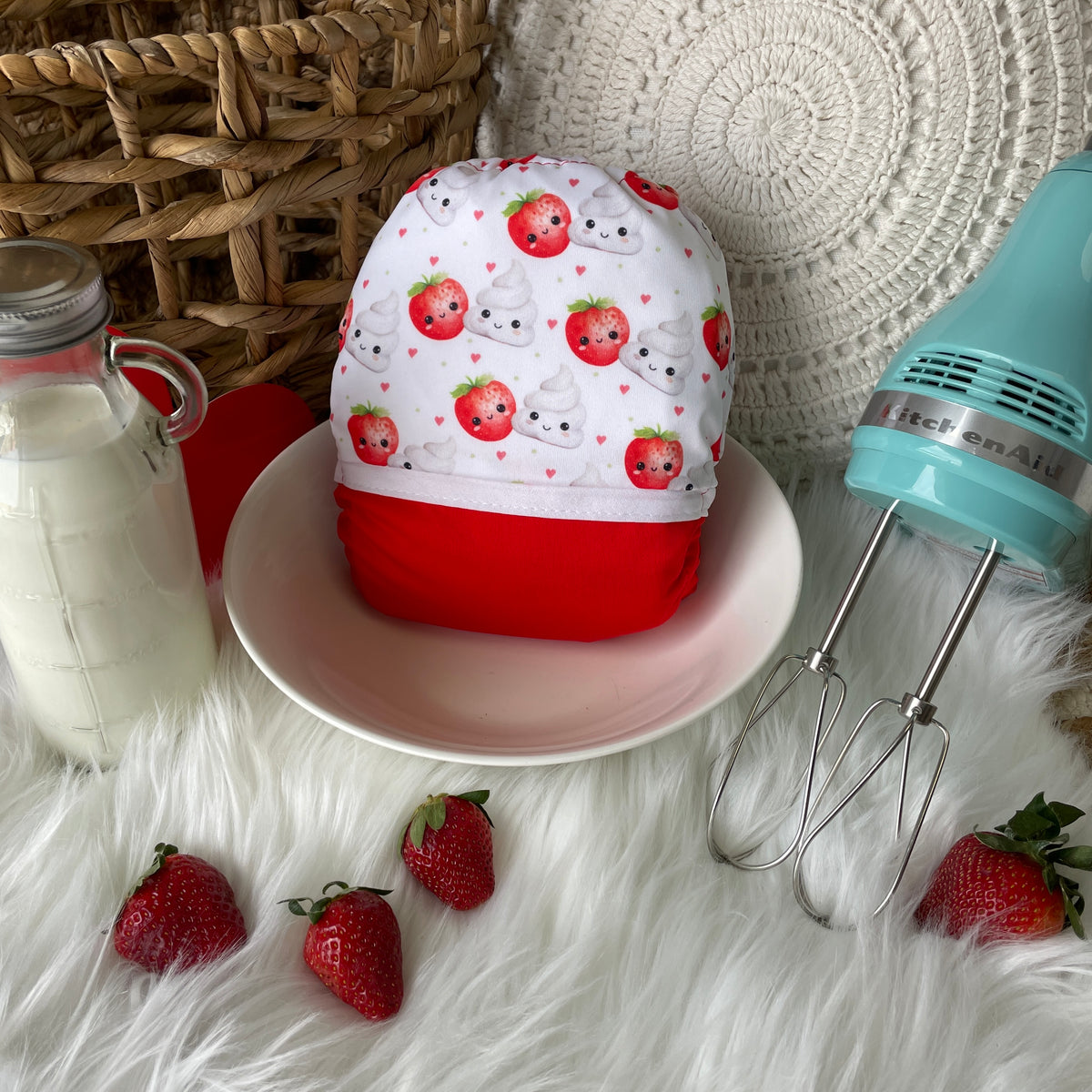 Les Confections Lili | Washable diaper | GRANDE taille | The Inseparables - Strawberry & Cream (wrap)