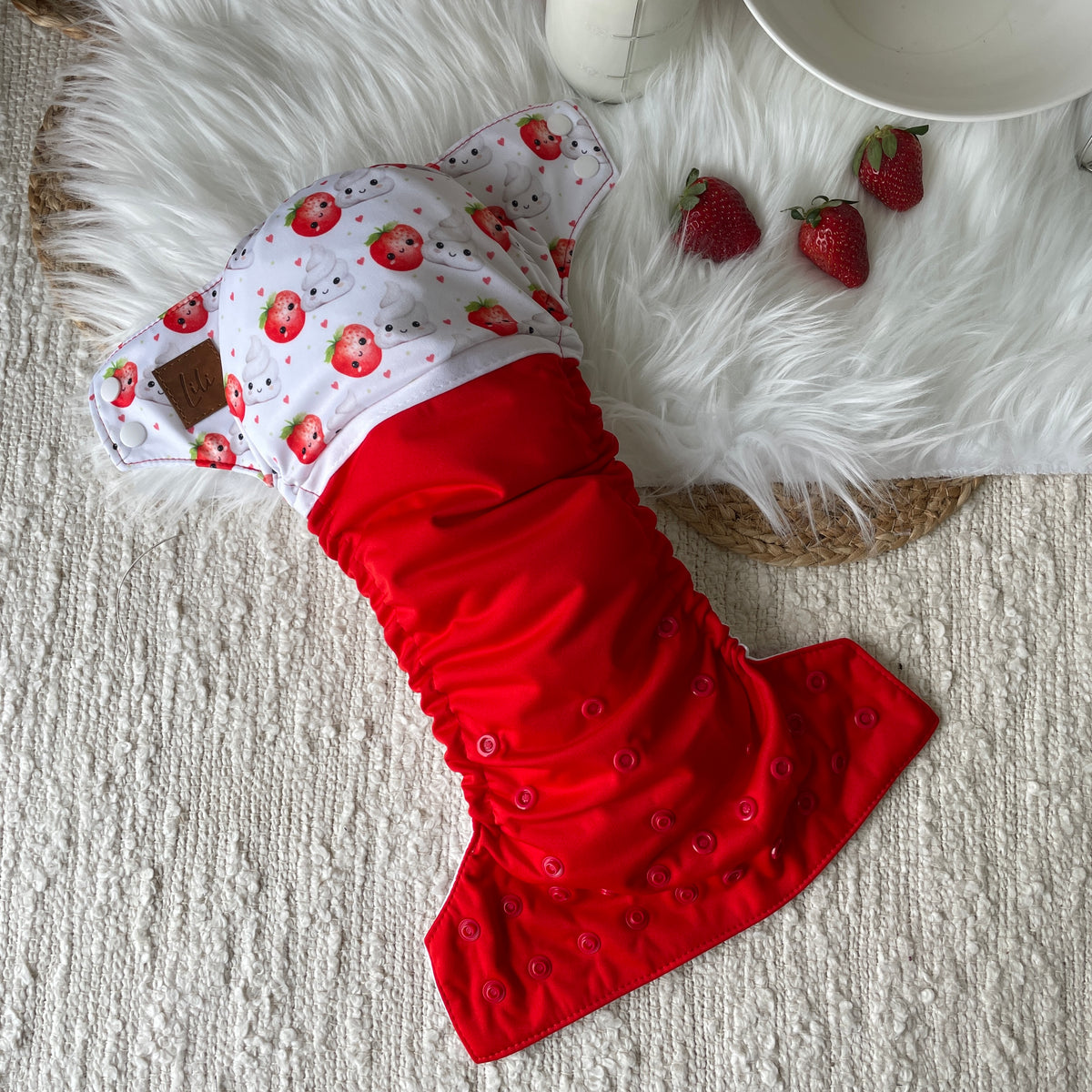 Les Confections Lili | Washable diaper | GRANDE taille | The love birds - Strawberry & Cream (wrap)