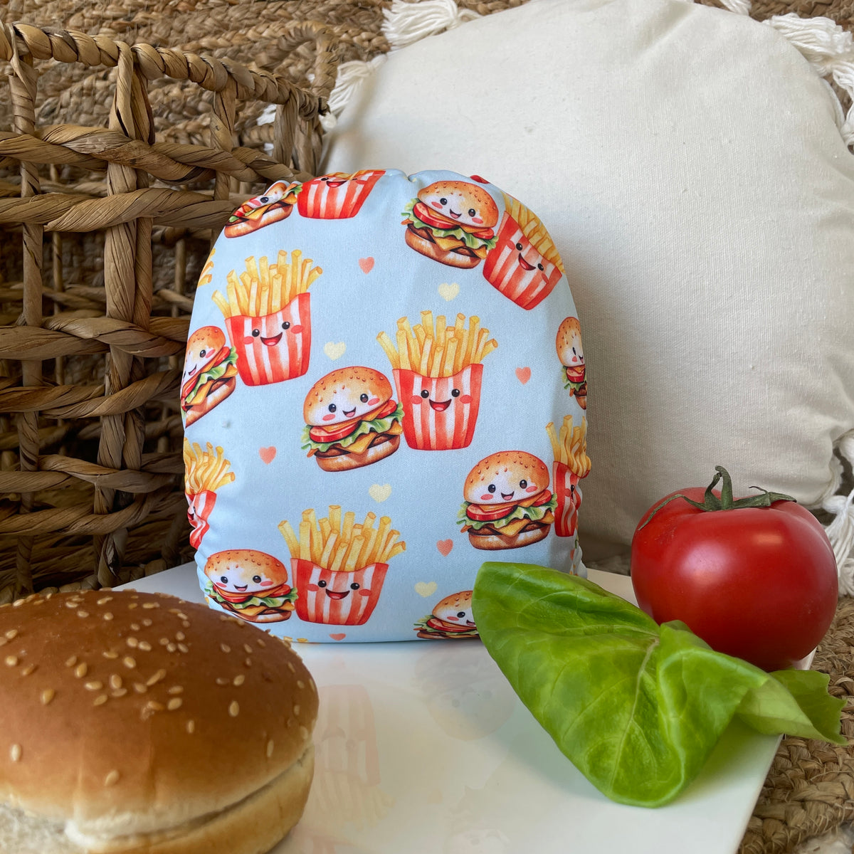 Les Confections Lili | Washable diaper | GRANDE taille | The love birds - Hamburger & fries (Full Print)