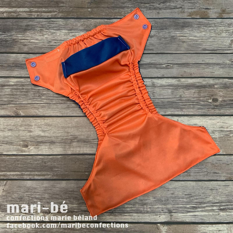 Mari-bé | Couche lavable à poche | Sirène bleue et orange [modèle cozy] - Mari-bé Confections Marie Béland
