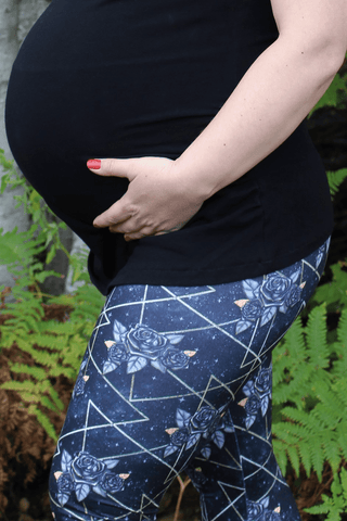 Au Pays des Merveilles | Pantalon de maternité | Fleuri noir et or