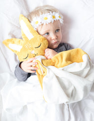 Veille sur toi | Doudou | Marcel, le lapin (moutarde)
