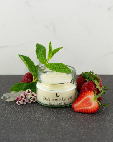 L'ATTRAPE LUCIOLE | Bougie de cire de soya écologique | Fraises, rhubarbe et menthe